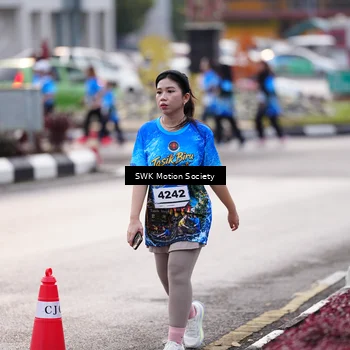 Runner Photo 7606159