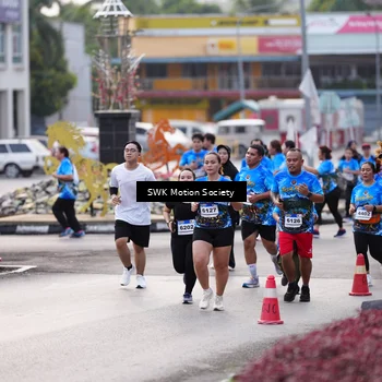 Runner Photo 7606163