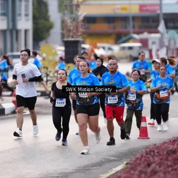 Runner Photo 7606166