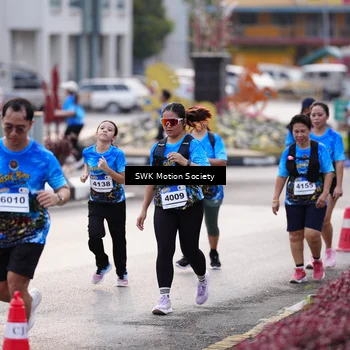 Runner Photo 7606183