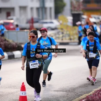 Runner Photo 7606186