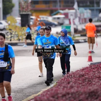 Runner Photo 7606196
