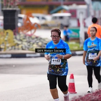 Runner Photo 7606202