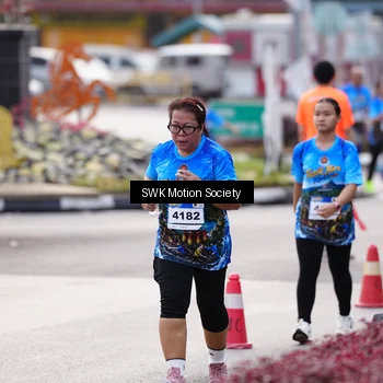 Runner Photo 7606204