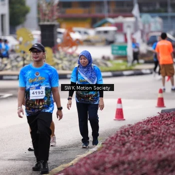 Runner Photo 7606205