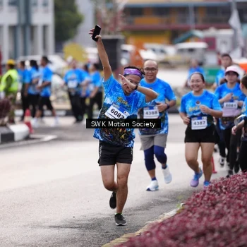 Runner Photo 7606227