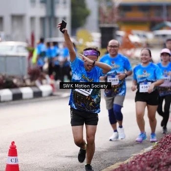 Runner Photo 7606229