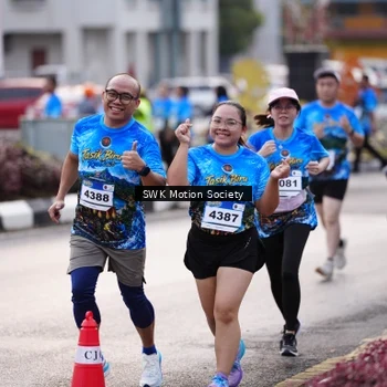 Runner Photo 7606230