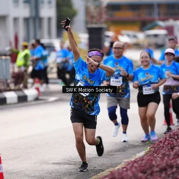 Runner Photo 7606231