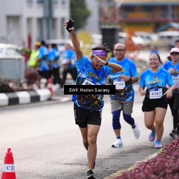 Runner Photo 7606232