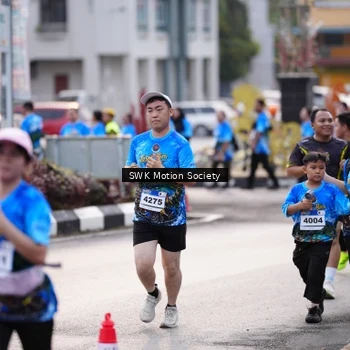 Runner Photo 7606248