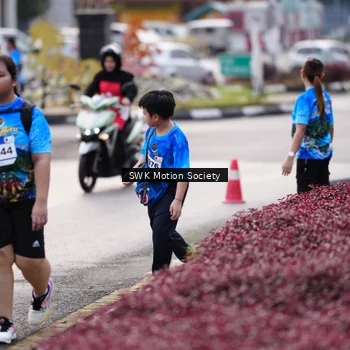 Runner Photo 7606262