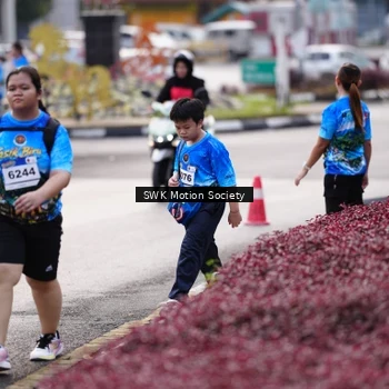 Runner Photo 7606265