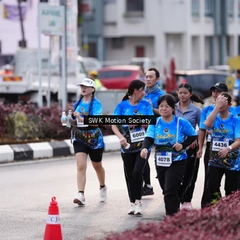 Runner Photo 7606286