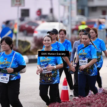 Runner Photo 7606298