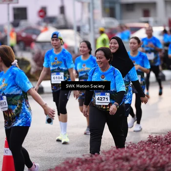 Runner Photo 7606305