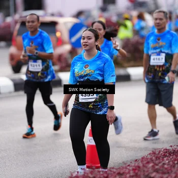 Runner Photo 7606313