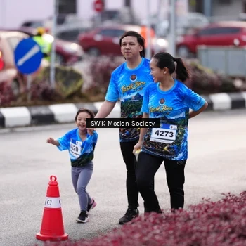 Runner Photo 7606346