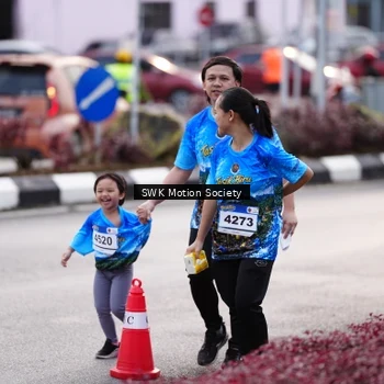 Runner Photo 7606356
