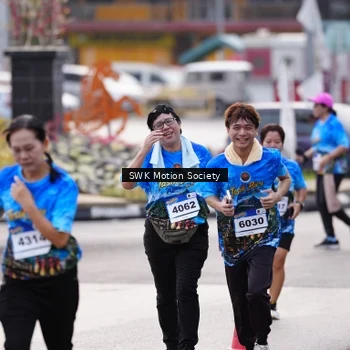 Runner Photo 7606368