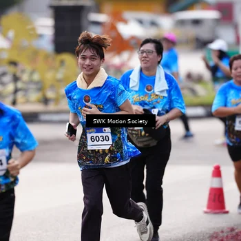 Runner Photo 7606369
