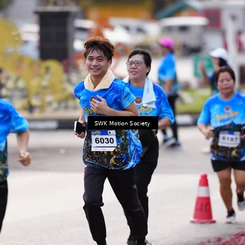 Runner Photo 7606374