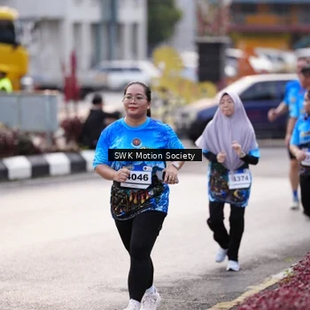 Runner Photo 7606388