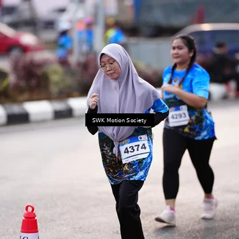 Runner Photo 7606395