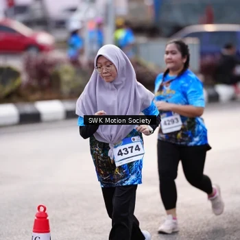 Runner Photo 7606397