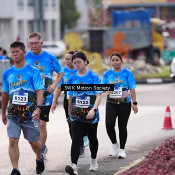 Runner Photo 7606411