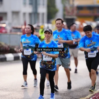 Runner Photo 7606439