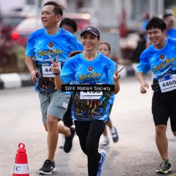 Runner Photo 7606444