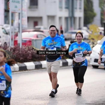 Runner Photo 7606450