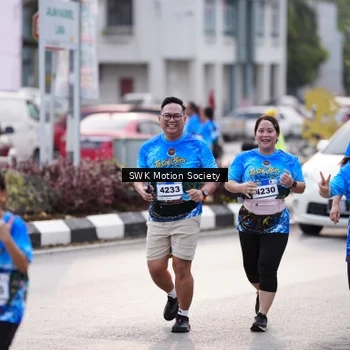 Runner Photo 7606460