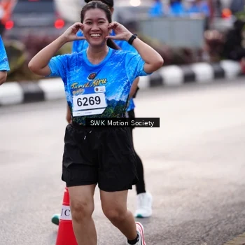 Runner Photo 7606468
