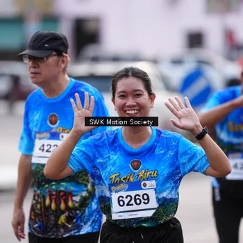 Runner Photo 7606469