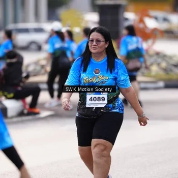 Runner Photo 7606504