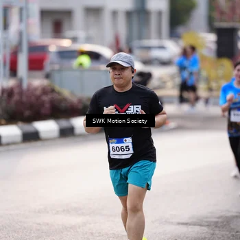 Runner Photo 7606542