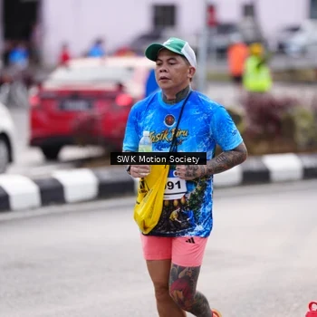 Runner Photo 7606570