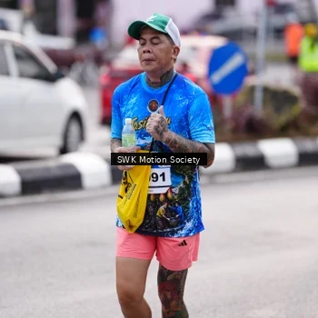 Runner Photo 7606571