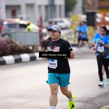 Runner Photo 7606576