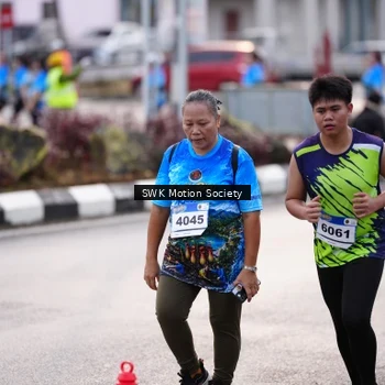 Runner Photo 7606583