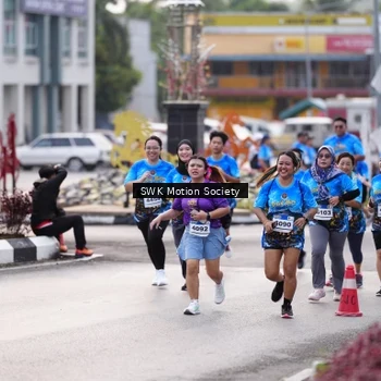 Runner Photo 7606604