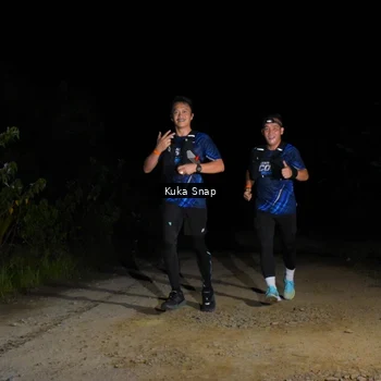Runner Photo 7606609