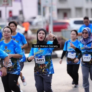 Runner Photo 7606643
