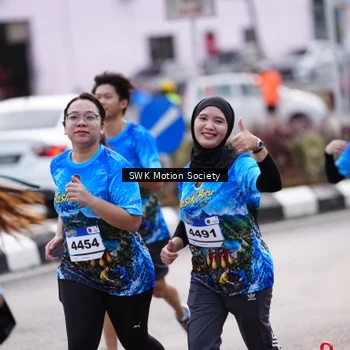 Runner Photo 7606649