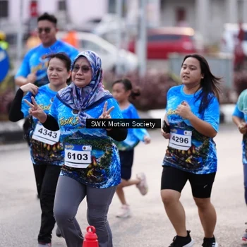 Runner Photo 7606653