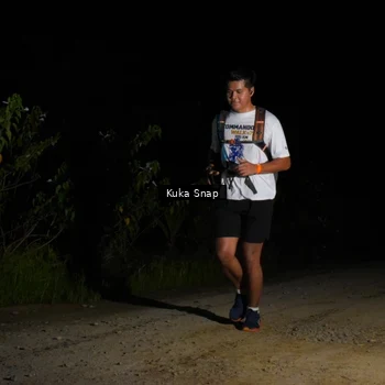 Runner Photo 7606657