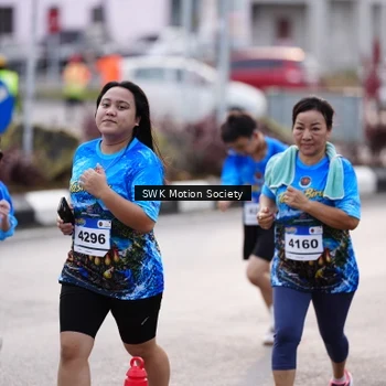 Runner Photo 7606661