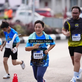 Runner Photo 7606662